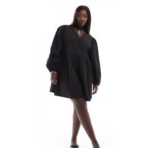 ASOS DESIGN Curve cotton v-neck mini smock dress in black Size 8